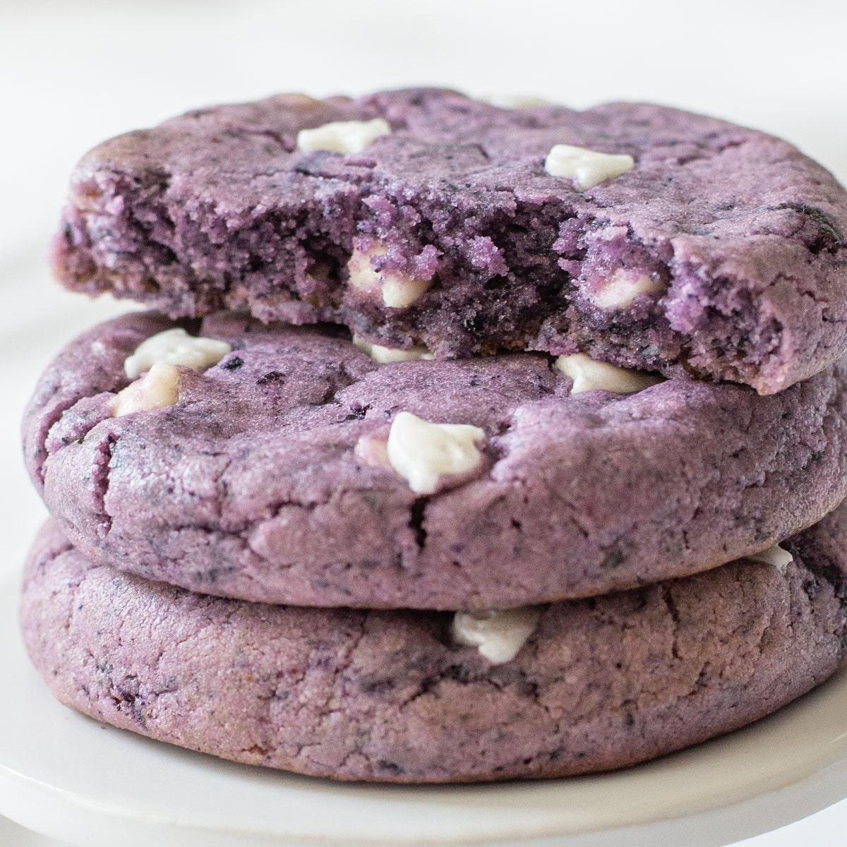 Blueberry-Flavored Halloween Cookies with White Chocolate and Ghost Sprinkles