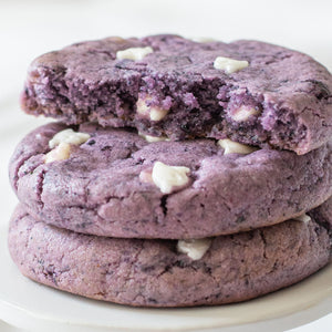 Spooktacular Boo-Berry Cookies with Ghostly Decorations
