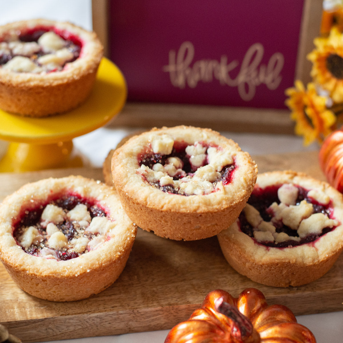 Cranberry Crumble Cookie